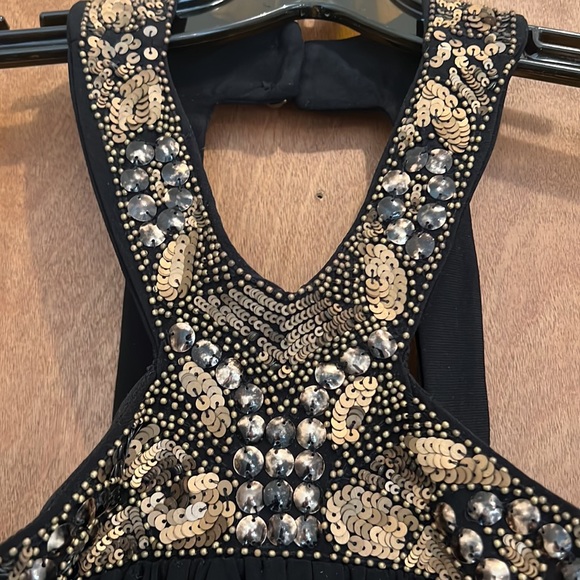 CACHE BLACK SEQUIN BEADED HALTER TOP - Picture 7 of 11